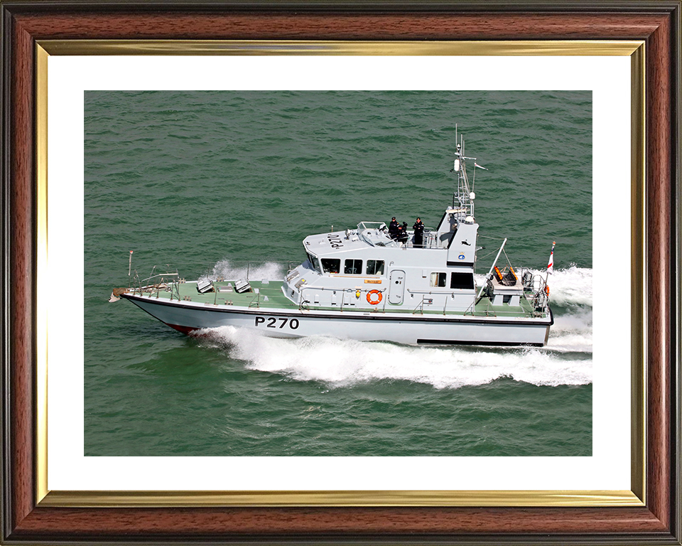 HMS Biter (P270) Royal Navy Archer Class P2000 Patrol Vessel Port Side View 2017 Photo Print Wall Art Decor Posters, Prints, & Visual Artwork Hampshire Prints 10 x 8 Classic Frame Yes