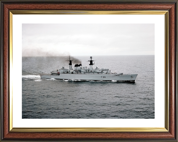 HMS Broadsword (F88) Royal Navy Type 22 Frigate Starboard Beam View Photo Print Wall Art Decor Posters, Prints, & Visual Artwork Hampshire Prints 10 x 8 Classic Frame Yes