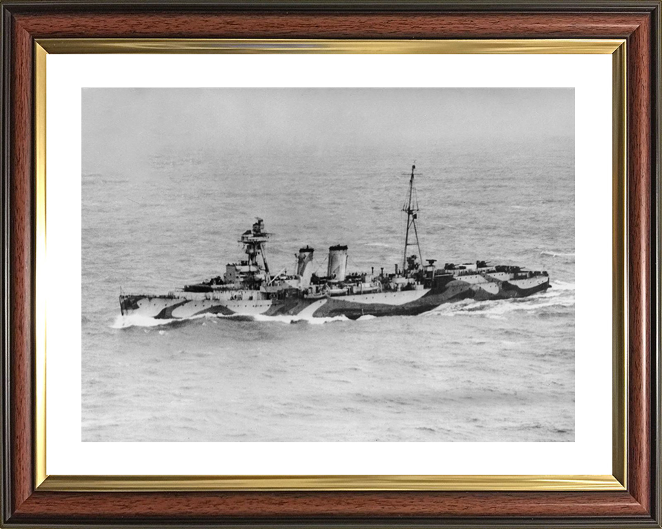 HMS Adventure (M23) Royal Navy Cruiser Photo Print Port View Warship Wall Art Posters, Prints, & Visual Artwork Hampshire Prints 10 x 8 Classic Frame Yes