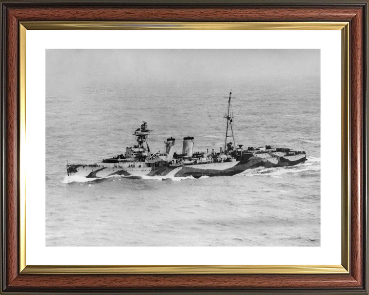 HMS Adventure (M23) Royal Navy Cruiser Photo Print Port View Warship Wall Art Posters, Prints, & Visual Artwork Hampshire Prints 10 x 8 Classic Frame Yes