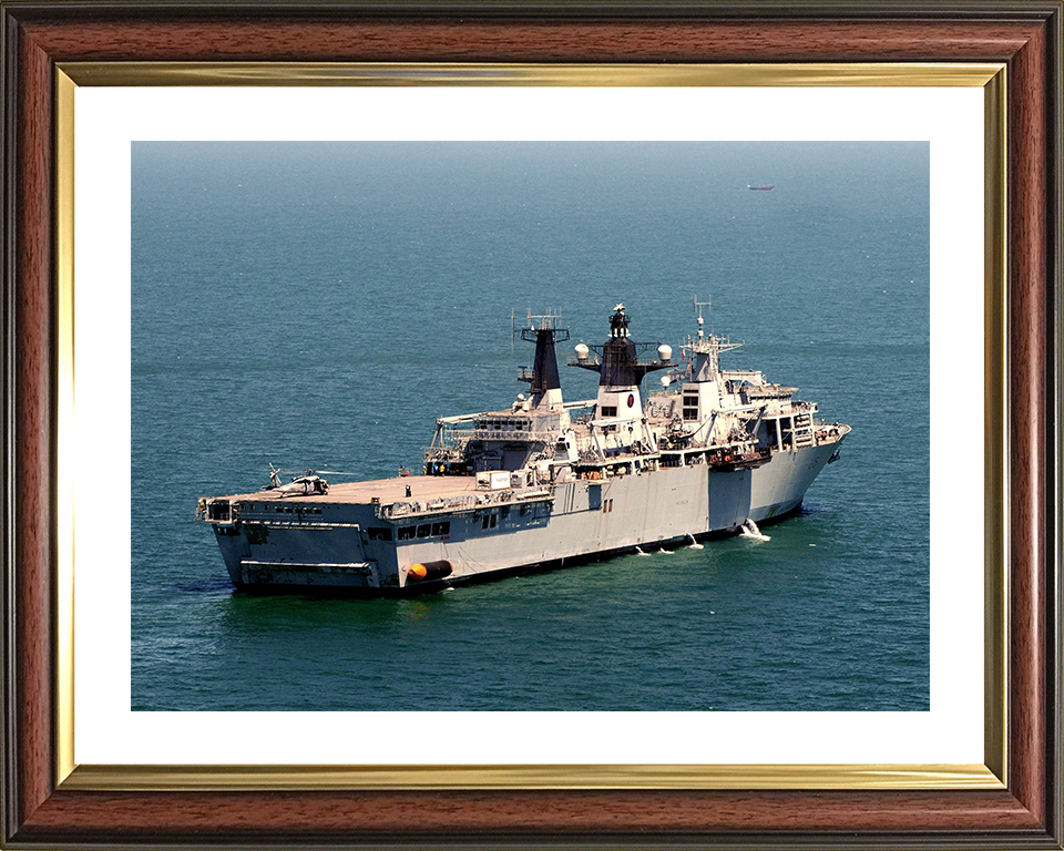 HMS Bulwark (L15) Photo Print - Gulf 2006 - Royal Navy Albion Class Amphibious Ship Posters, Prints, & Visual Artwork Hampshire Prints 10 x 8 Classic Frame Yes
