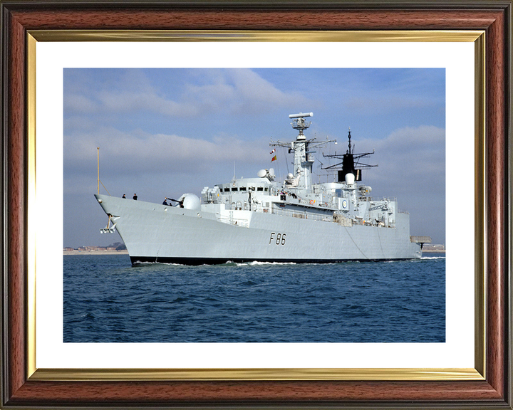 HMS Campbeltown (F86) Royal Navy Type 22 Frigate Low Port Side View Photo Print Naval Wall Art Decor Posters, Prints, & Visual Artwork Hampshire Prints 10 x 8 Classic Frame Yes