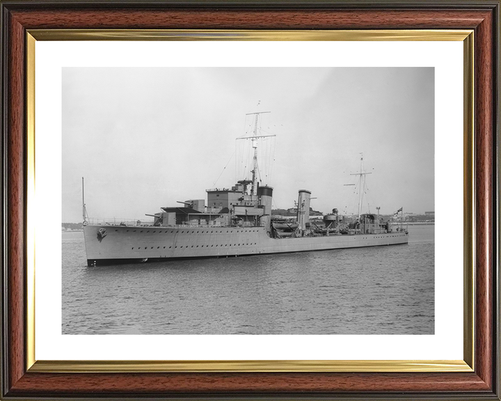 HMS Kempenfelt (R03) Photo Print - At Sea 1943 - Royal Navy W Class Destroyer Hampshire Prints 11.7 x 8.3 (A4) Classic Frame Yes