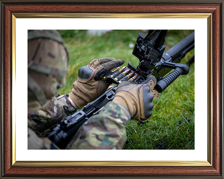 British Army Reserve Trooper Loads a GPMG Photo Print Wall Art Military Decor Poster Posters, Prints, & Visual Artwork Hampshire Prints 10 x 8 Classic Frame Yes