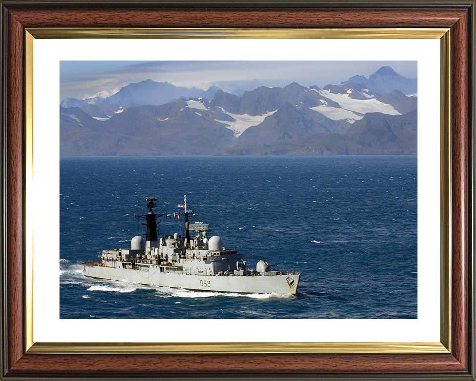HMS Liverpool (D92) Photo Print - South Georgia 2006 - Royal Navy Type 42 Destroyer Posters, Prints, & Visual Artwork Hampshire Prints 10 x 8 Classic Frame Yes