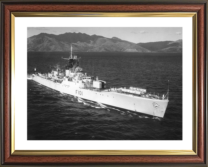 HMS Yarmouth (F101) Photo Print - High Starboard View - Royal Navy Rothesay Class Frigate