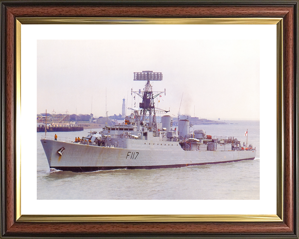 HMS Ashanti (F117) Royal Navy Tribal Class Frigate Entering Portsmouth Photo Print Wall Art Decor Posters, Prints, & Visual Artwork Hampshire Prints 10 x 8 Classic Frame Yes