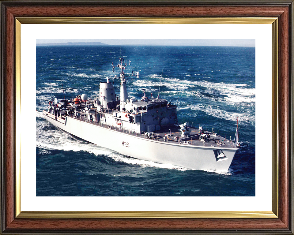 HMS Brecon (M29) Royal Navy Hunt Class Mine Warfare Vessel At Sea Photo Print Wall Art Decor Posters, Prints, & Visual Artwork Hampshire Prints 10 x 8 Classic Frame Yes