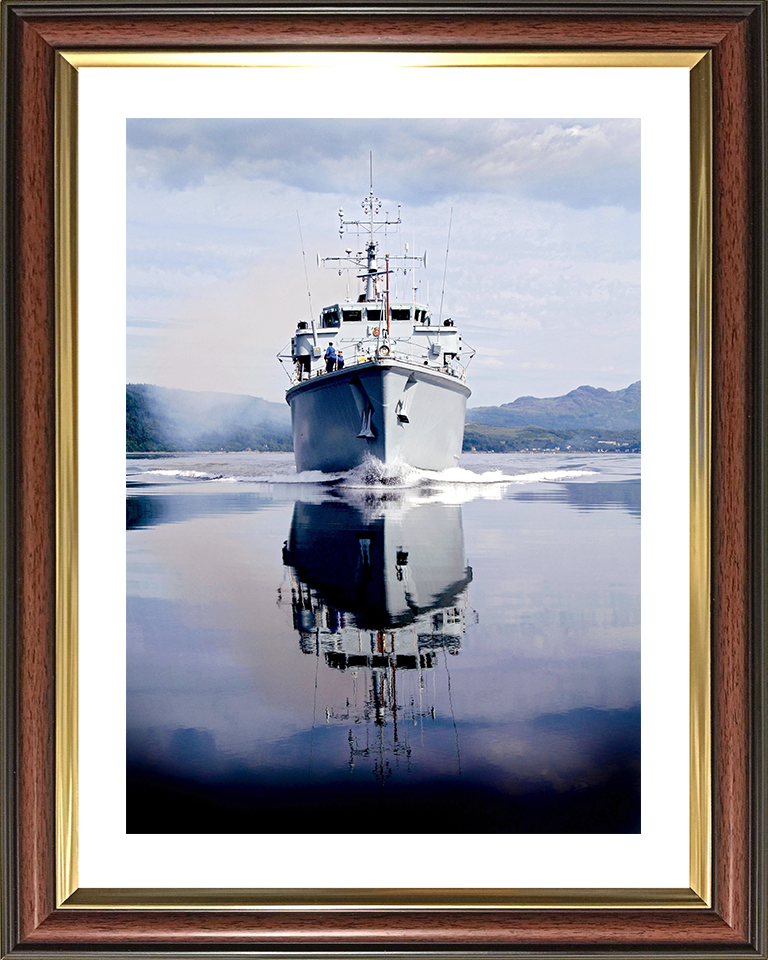 HMS Brocklesby (M33) Royal Navy Hunt Class Mine Warfare Vessel Bow Reflections Photo Print Wall Art Decor Posters, Prints, & Visual Artwork Hampshire Prints 10 x 8 Classic Frame Yes