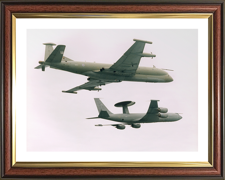 RAF Nimrod R1 and Sentry AEW1 in flight Photo Print - Royal Air Force Aircraft Hampshire Prints 10 x 8 Classic Frame Yes
