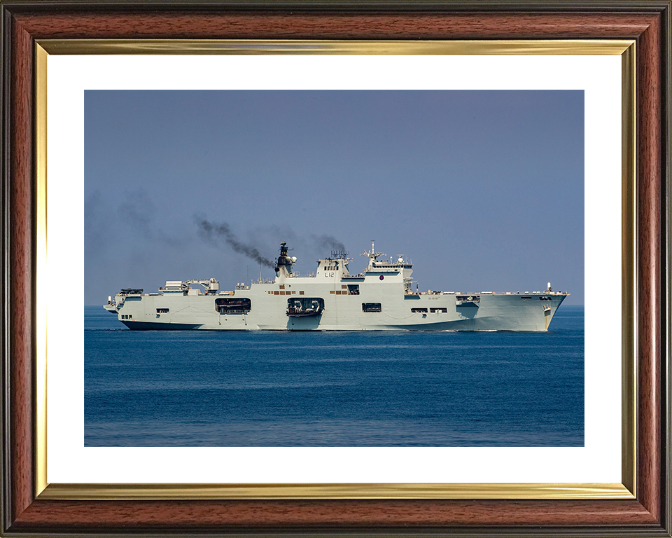 HMS Ocean (L12) Photo Print - Starboard View 2016 - Royal Navy Landing Platform Helicopter Hampshire Prints 10 x 8 Classic Frame Yes