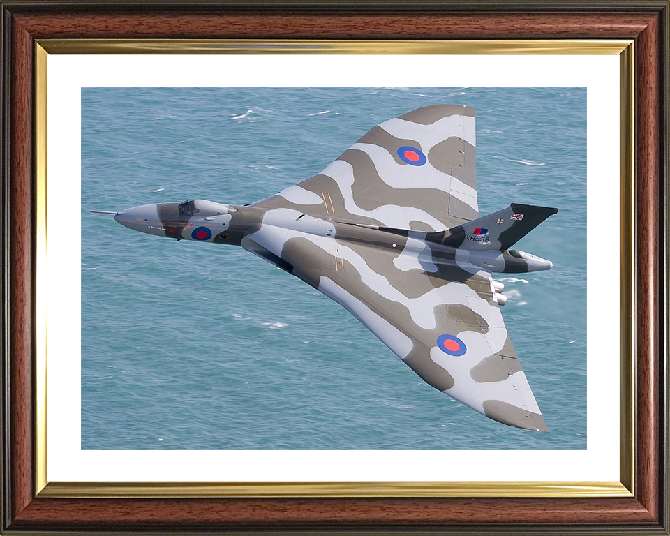 RAF Avro Vulcan Bomber in Flight Photo Print - Royal Air Force Aircraft Hampshire Prints 10 x 8 Classic Frame Yes