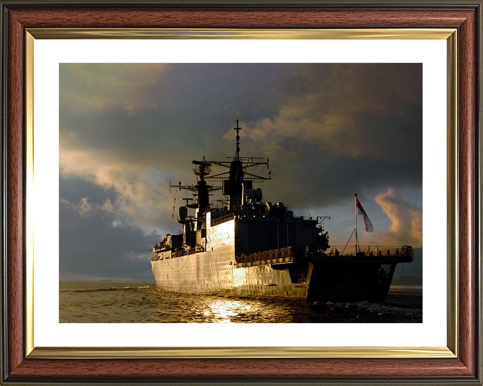 HMS Chatham (F87) Photo Print - Sierra Leone 2006 - Royal Navy Type 22 Frigate Posters, Prints, & Visual Artwork Hampshire Prints 10 x 8 Classic Frame Yes