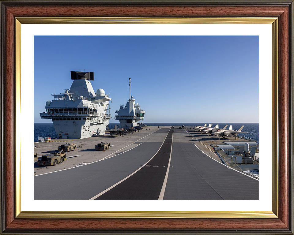 HMS Prince of Wales (R09) Photo Print - Flight Deck - Royal Navy Queen Elizabeth Class Aircraft Carrier Hampshire Prints 10 x 8 Classic Frame Yes