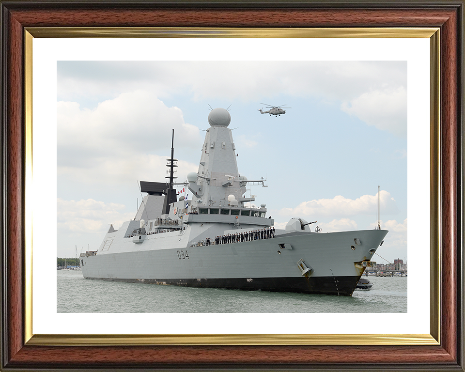 HMS Diamond (D34) Photo Print - Homecoming 2014 - Royal Navy Type 45 Destroyer Posters, Prints, & Visual Artwork Hampshire Prints 10 x 8 Classic Frame Yes