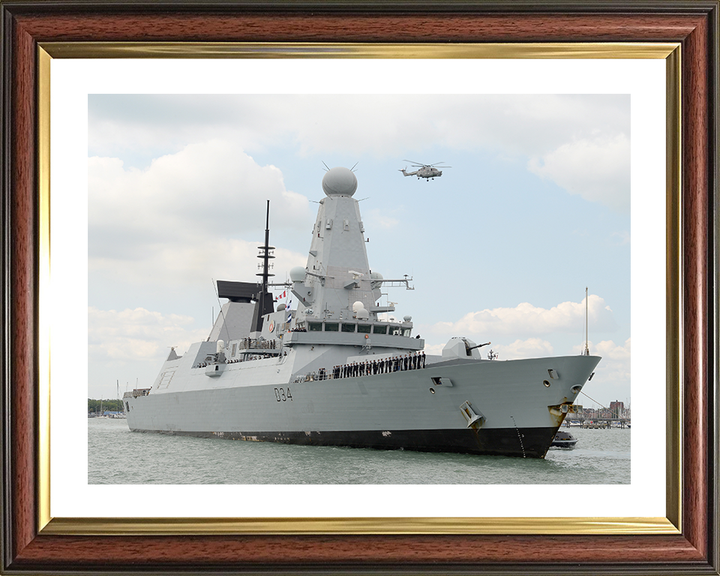 HMS Diamond (D34) Photo Print - Homecoming 2014 - Royal Navy Type 45 Destroyer Posters, Prints, & Visual Artwork Hampshire Prints 10 x 8 Classic Frame Yes