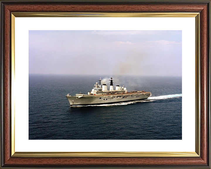 HMS Invincible R05 | Photo Print | Framed Print | Invincible Class | Aircraft Carrier | Royal Navy Hampshire Prints