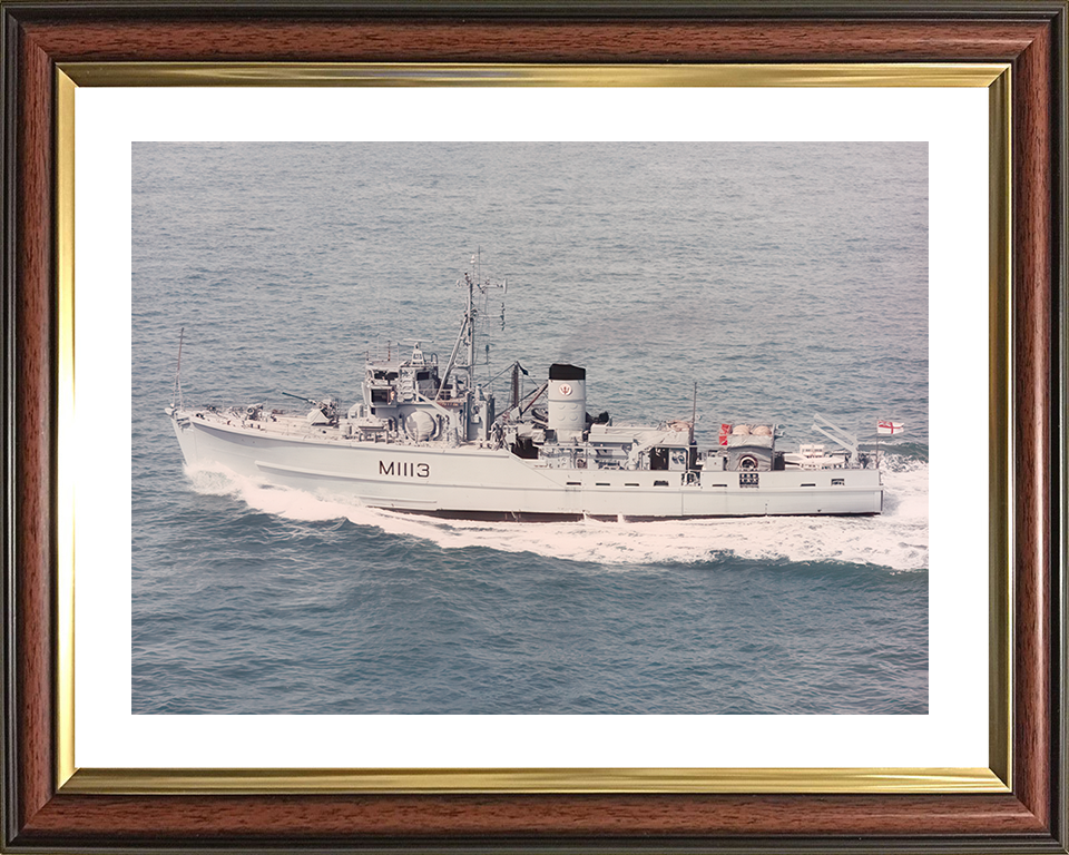 HMS Brereton (M1113) Royal Navy Ton Class Minesweeper Port Beam View Photo Print Wall Art Decor Posters, Prints, & Visual Artwork Hampshire Prints 10 x 8 Classic Frame Yes