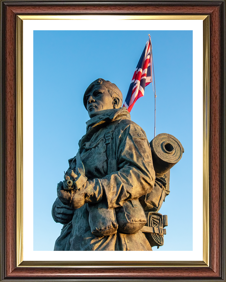Royal Marines Commando Yomper Statue Portsmouth Photo Print Hampshire Prints 10 x 8 Classic Frame Yes