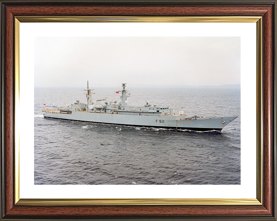 HMS Boxer (F92) Royal Navy Type 22 Frigate Underway Photo Print Wall Art Decor Posters, Prints, & Visual Artwork Hampshire Prints 10 x 8 Classic Frame Yes