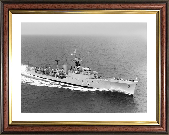 HMS Dundas (F48) Royal Navy Blackwood Class Frigate Starboard Bow View Photo Print Wall Art Decor Posters, Prints, & Visual Artwork Hampshire Prints 10 x 8 Classic Frame Yes