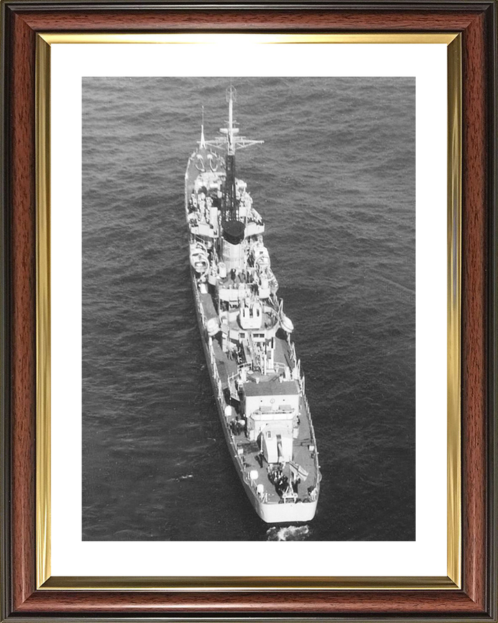 HMS Chequers (R61) Royal Navy C Class Destroyer From Above Photo Print Wall Art Decor Posters, Prints, & Visual Artwork Hampshire Prints 10 x 8 Classic Frame Yes