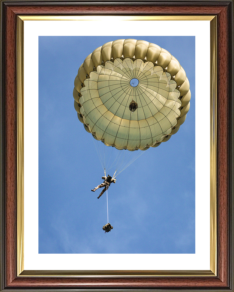 British Army Paratrooper Under Canopy From Below Photo Print Wall Art Military Decor Posters, Prints, & Visual Artwork Hampshire Prints 10 x 8 Classic Frame Yes