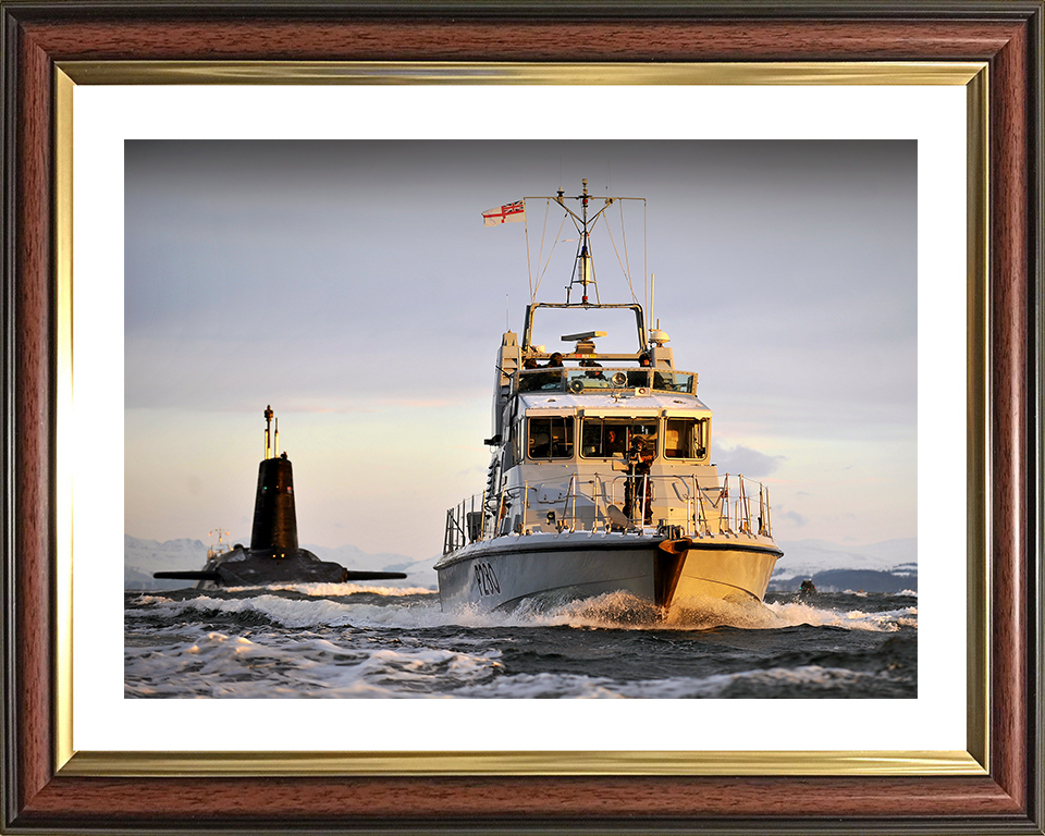 HMS Dasher (P280) Photo Print - With HMS Vanguard - Royal Navy Archer Class P2000 Patrol Vessel Hampshire Prints 10 x 8 Classic Frame Yes