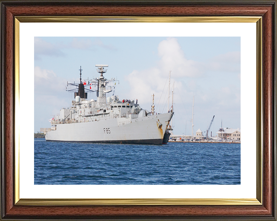 HMS Cumberland (F85) Royal Navy Type 22 Frigate Entering Bermuda 2005 Photo Print Wall Art Decor Posters, Prints, & Visual Artwork Hampshire Prints 10 x 8 Classic Frame Yes