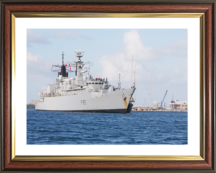 HMS Cumberland (F85) Royal Navy Type 22 Frigate Entering Bermuda 2005 Photo Print Wall Art Decor Posters, Prints, & Visual Artwork Hampshire Prints 10 x 8 Classic Frame Yes
