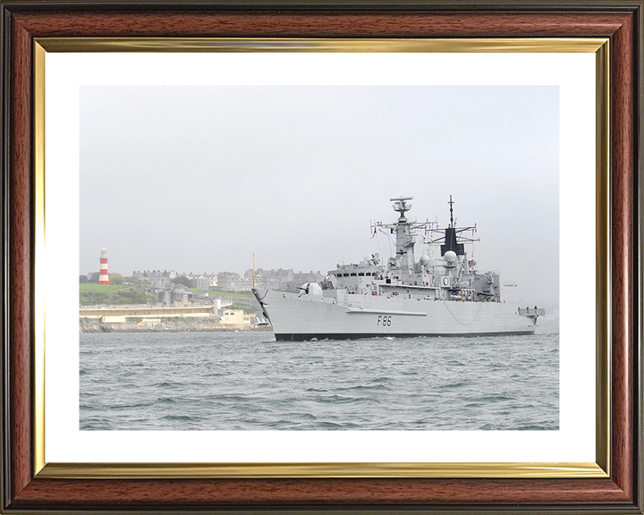 HMS Campbeltown (F86) Royal Navy Type 22 Frigate Entering Plymouth Photo Print Wall Art Decor Posters, Prints, & Visual Artwork Hampshire Prints 10 x 8 Classic Frame Yes