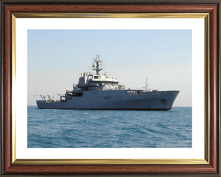 HMS Echo (H87) Royal Navy Echo Class Survey Vessel Starboard Beam View Photo Print Wall Art Decor Posters, Prints, & Visual Artwork Hampshire Prints 10 x 8 Classic Frame Yes