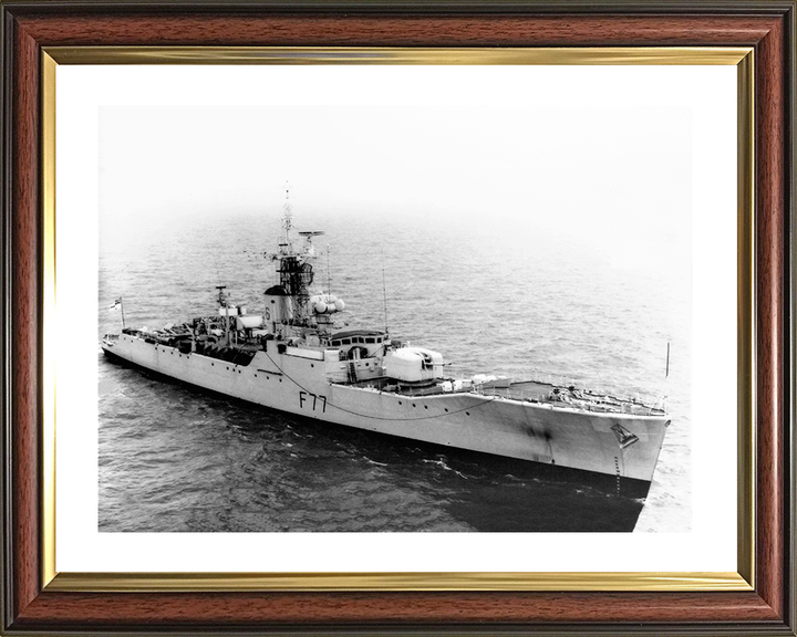 HMS Blackpool (F77) Royal Navy Whitby Class Frigate Starboard View Photo Print Wall Art Decor Posters, Prints, & Visual Artwork Hampshire Prints 10 x 8 Classic Frame Yes