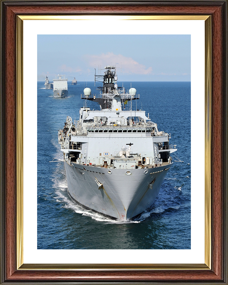 HMS Bulwark (L15) Photo Print - Joint Warrior 2012 - Royal Navy Albion Class Amphibious Ship Hampshire Prints 10 x 8 Classic Frame Yes