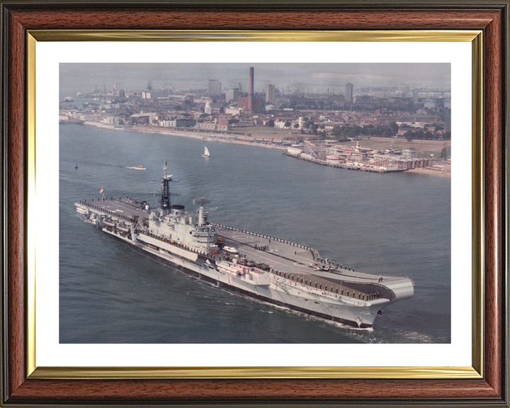 HMS Hermes R12 | Photo Print | Framed Print | Centaur Class | Aircraft Carrier | Royal Navy Hampshire Prints