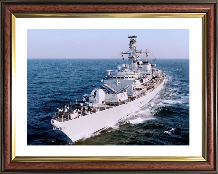 HMS Argyll (F231) Royal Navy Type 23 Frigate Middle East 2009 Photo Print Wall Art Decor Posters, Prints, & Visual Artwork Hampshire Prints 10 x 8 Classic Frame Yes