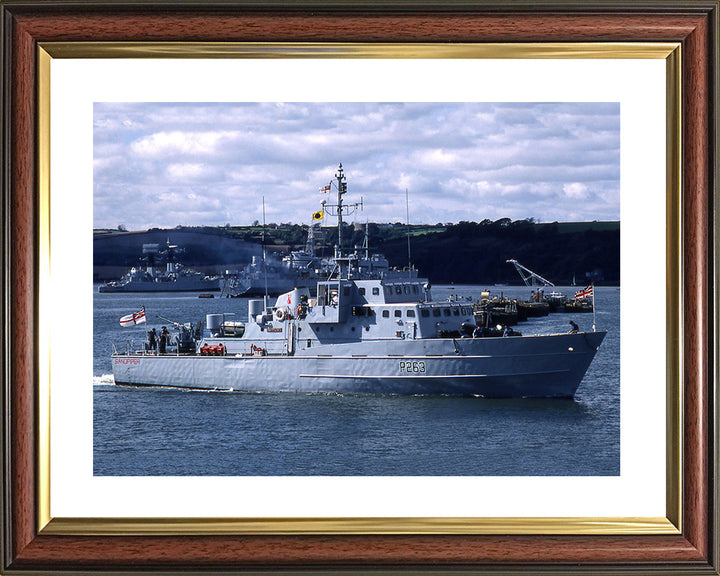 HMS Sandpiper P263 Royal Navy Bird class patrol vessel Photo Print or Framed Photo Print - Hampshire Prints