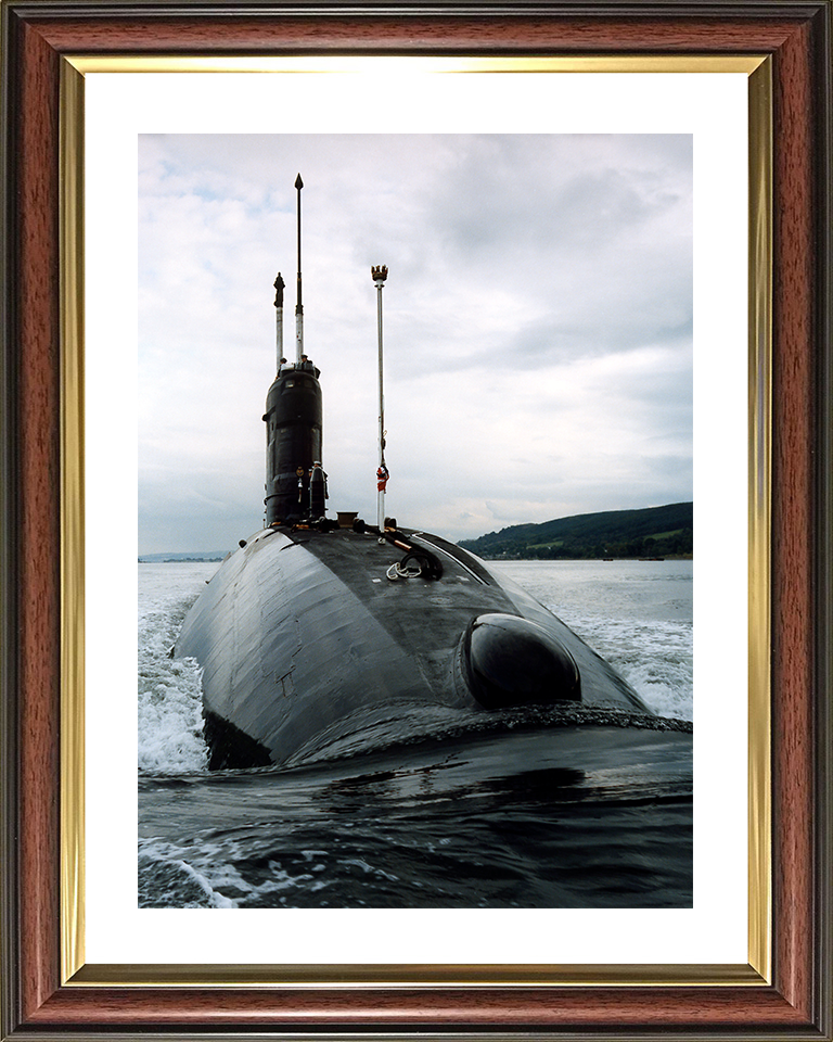 HMS Torbay (S90) Photo Print - Clyde 1993 - Royal Navy Trafalgar Class Submarine Hampshire Prints 10 x 8 Classic Frame Yes