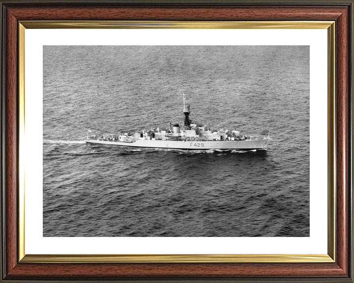 HMS Loch Fyne K429 | Photo Print | Framed Print | Loch Class | Frigate | Royal Navy Hampshire Prints