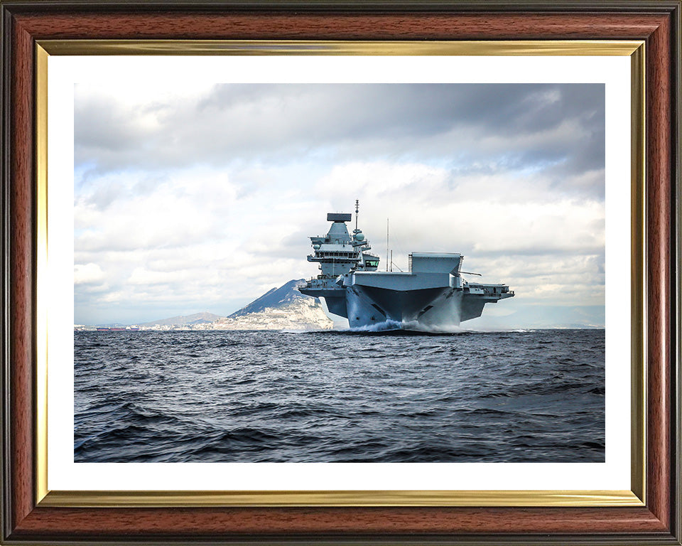 HMS Queen Elizabeth (R08) Photo Print - Bow View - Royal Navy Queen Elizabeth Class Aircraft Carrier Hampshire Prints 10 x 8 Classic Frame Yes