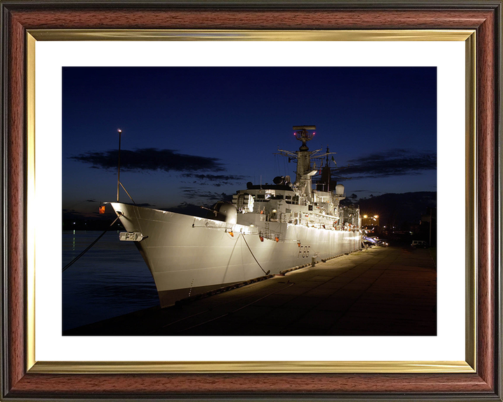 HMS Campbeltown (F86) Royal Navy Type 22 Frigate Floodlit Alongside Photo Print Wall Art Decor Posters, Prints, & Visual Artwork Hampshire Prints 10 x 8 Classic Frame Yes