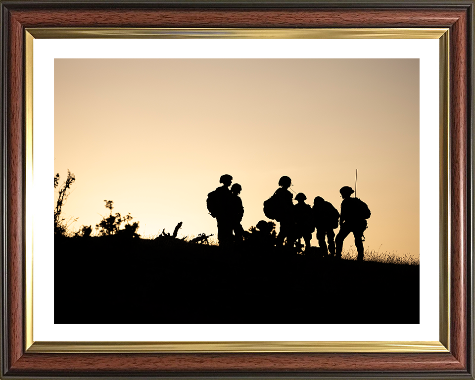 Soldier Silhouettes Photo Print - British Army Hampshire Prints 10 x 8 Classic Frame Yes