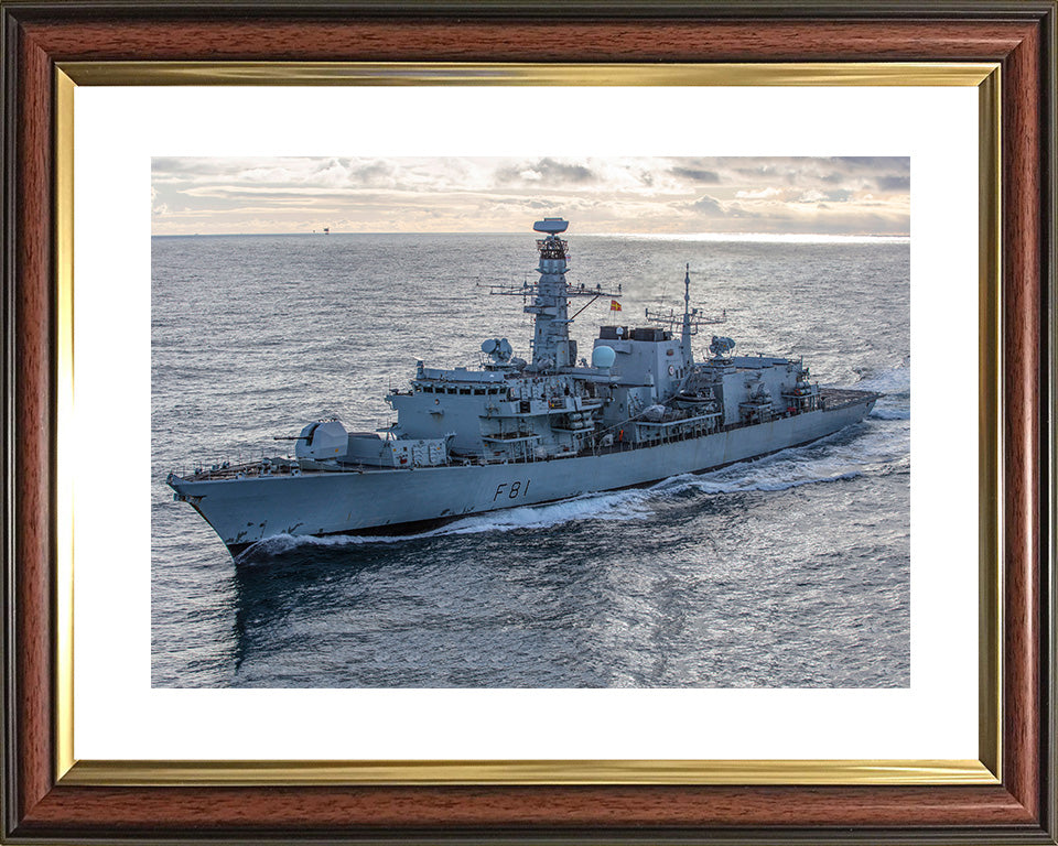 HMS Sutherland F81 | Photo Print | Framed Print | Poster | Type 23 | Frigate | Royal Navy Hampshire Prints