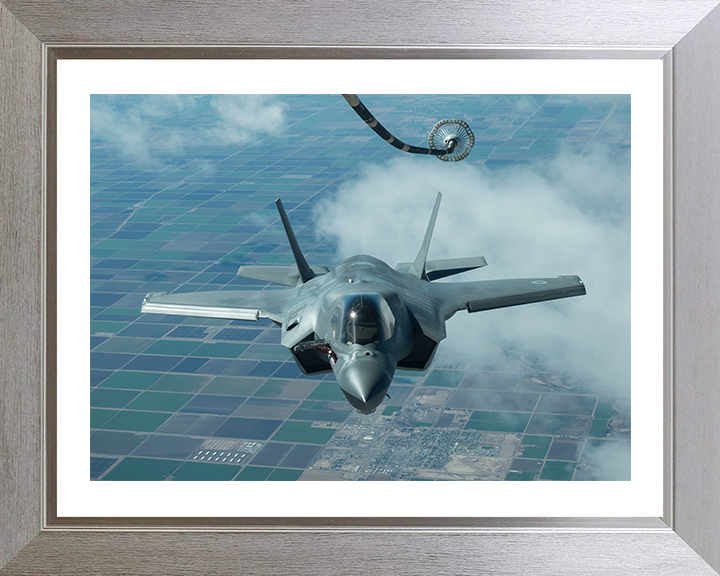 RAF F35B Lightening approaching to refuel Photo Print - Royal Air Force Aircraft Hampshire Prints 10 x 8 Silver Frame Yes