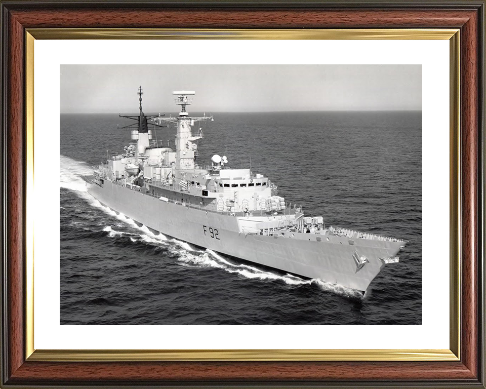 HMS Boxer (F92) Royal Navy Type 22 Frigate At Speed Photo Print Wall Art Decor Posters, Prints, & Visual Artwork Hampshire Prints 10 x 8 Classic Frame Yes
