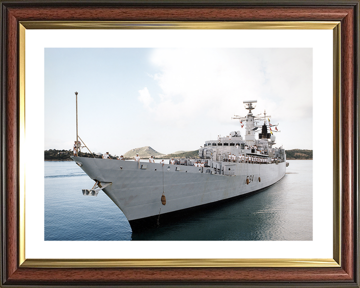 HMS Brave (F94) Royal Navy Type 22 Frigate Entering Harbour Photo Print Wall Art Decor Posters, Prints, & Visual Artwork Hampshire Prints 10 x 8 Classic Frame Yes