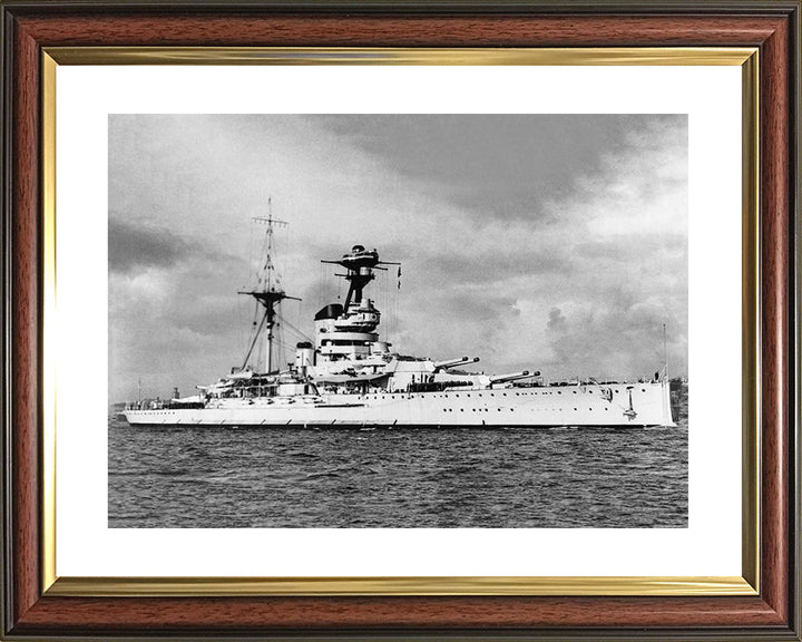 HMS Resolution (09) Royal Navy Revenge class battleship Photo Print or Framed Print - Hampshire Prints