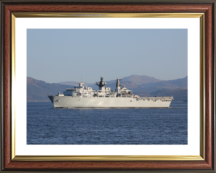 HMS Albion (L14) Royal Navy Albion Class Amphibious Ship Port Beam View Photo Print Wall Art Naval Decor Posters, Prints, & Visual Artwork Hampshire Prints 10 x 8 Classic Frame Yes