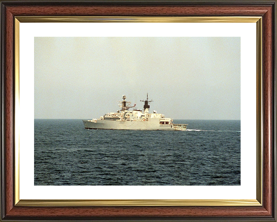HMS Brazen (F91) Royal Navy Type 22 Frigate Gulf Of Oman 1990 Photo Print Wall Art Decor Posters, Prints, & Visual Artwork Hampshire Prints 10 x 8 Classic Frame Yes