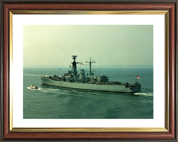 HMS Scylla F71 | Photo Print | Framed Print | Leander Class | Frigate | Royal Navy Hampshire Prints